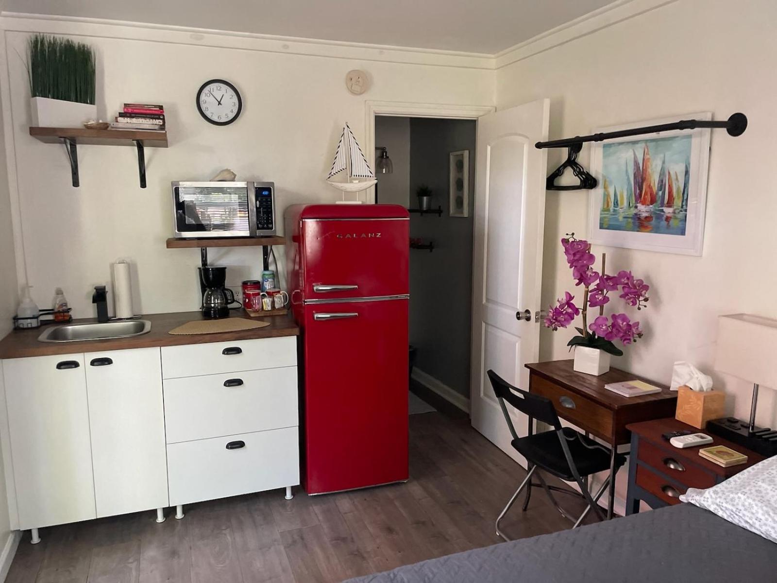 Lovely Studio Apartment With Kitchenette. Tampa Zewnętrze zdjęcie